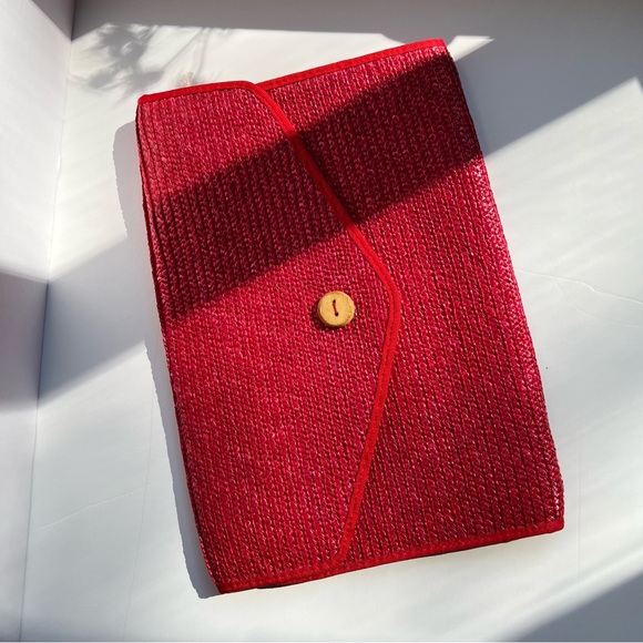 Vintage Oversized Straw Clutch - Picture 7 of 7